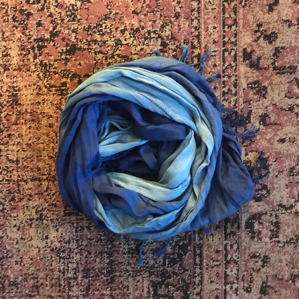 Lightweight Blue Ombré Spring Scarf